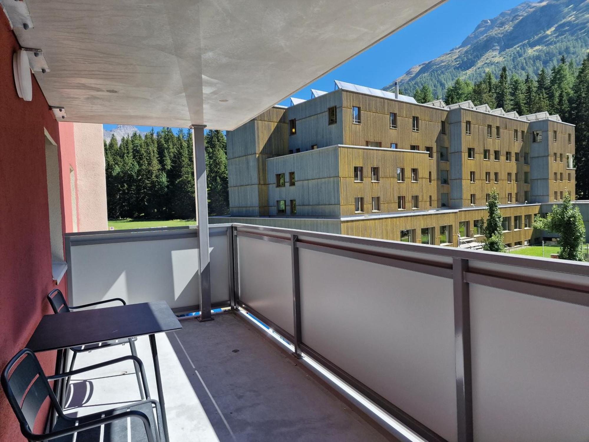 Apartments Flora - Sunflower Санкт-Моріц Екстер'єр фото